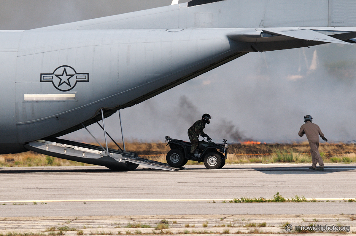 _DSC0778 copy.jpg - C-130J Hercules 02-1434  (3)