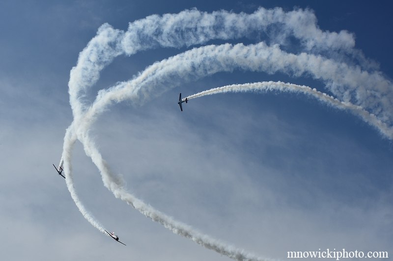 Aeroshell Aerobatik Team.jpg - Aeroshell Aerobatics  Team