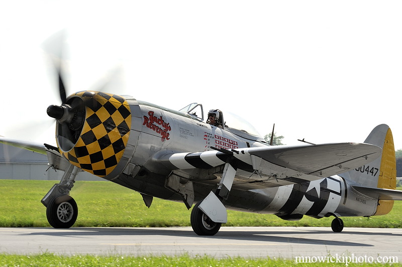 P-47 Thunderbolt.jpg - P-47 Thunderbolt