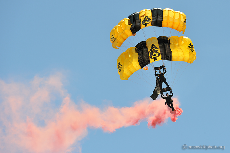 _D3S7763.jpg - Golden Knights, US Army Parachute Team