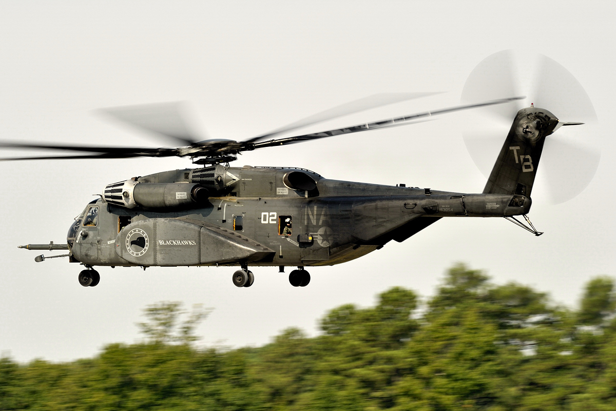 _D3S4440.jpg - Sikorsky MH-53E Sea Dragon 