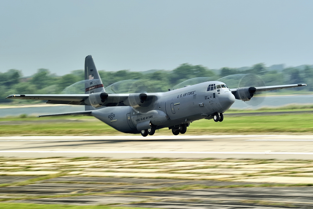 Pic.16.jpg - Lockheed Martin C-130J-30 Hercules 