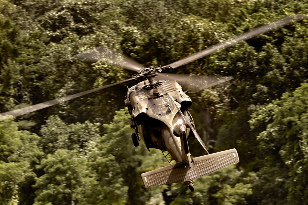 Pic.9.jpg - Sikorsky UH-60A(C) Black Hawk S-70A 9