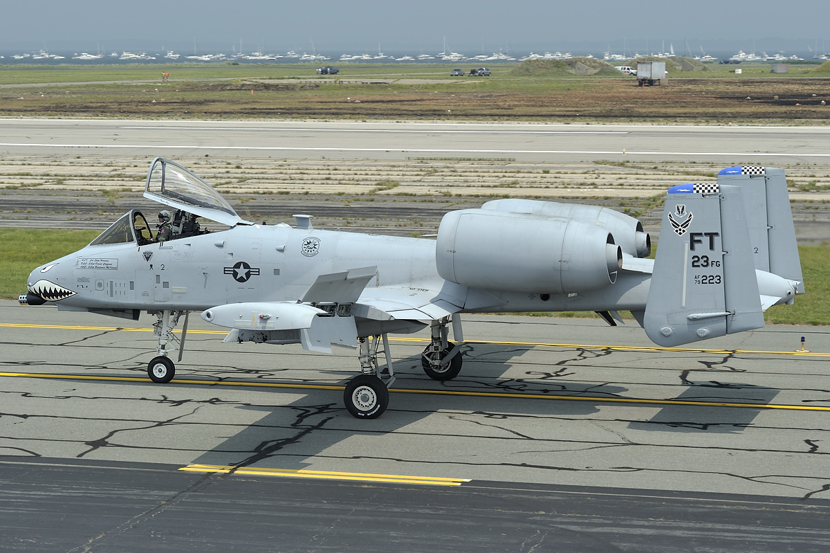 _D3S4108.jpg - Fairchild A-10A Thunderbolt II   3