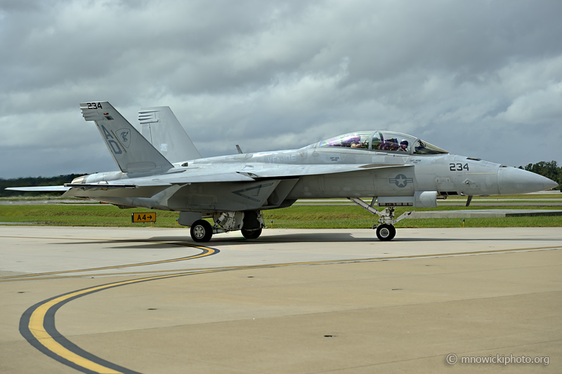 _D3S8090.jpg - USA - NavyBoeing F/A-18F Super Hornet    Reg.166677