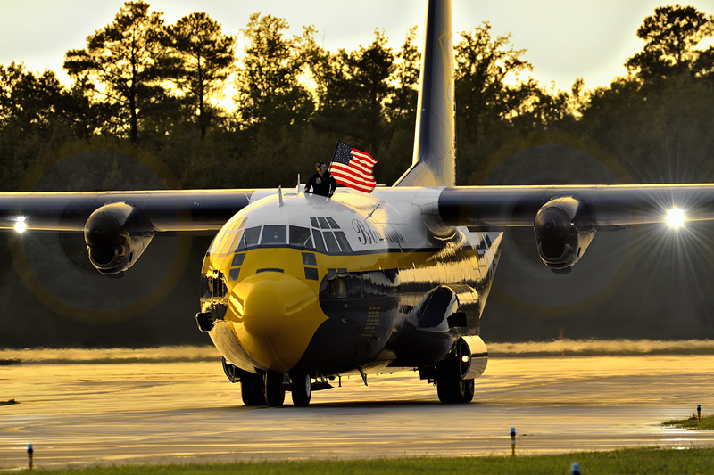 _D3S8639.jpg - USA - MarinesLockheed C-130T Hercules   164763     (3)