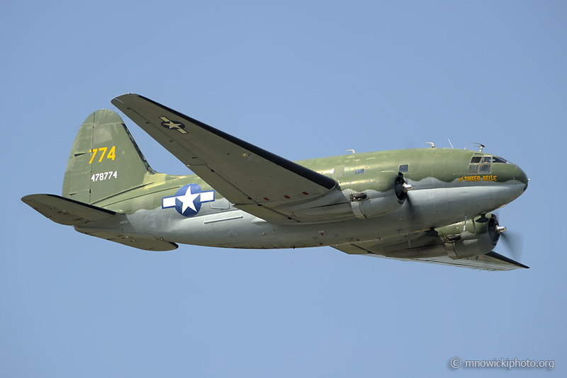 _D3S9306_1.jpg - Curtiss C-46 Commando (CW-20)   N78774 