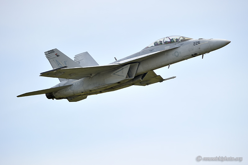 _D3S3886.jpg - Boeing  F/A-18F Super Hornet 165934 AD-226