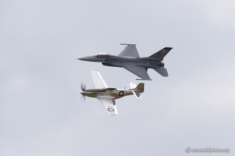 _D4S2222.jpg - Heritage Flight F-16 and P-51