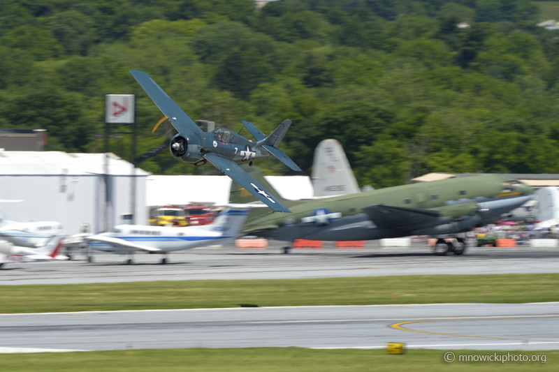 _D4S2137.jpg - Grumman FM-2 Wildcat   N551TC  4