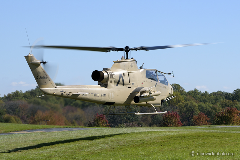 _D4S8928.jpg - Cobra Bell AH-1F  N998HF   2