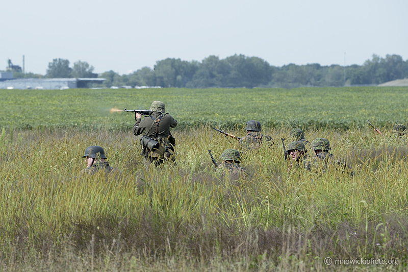 _D4B3576 copy.jpg - WWII German reenactors  (2)