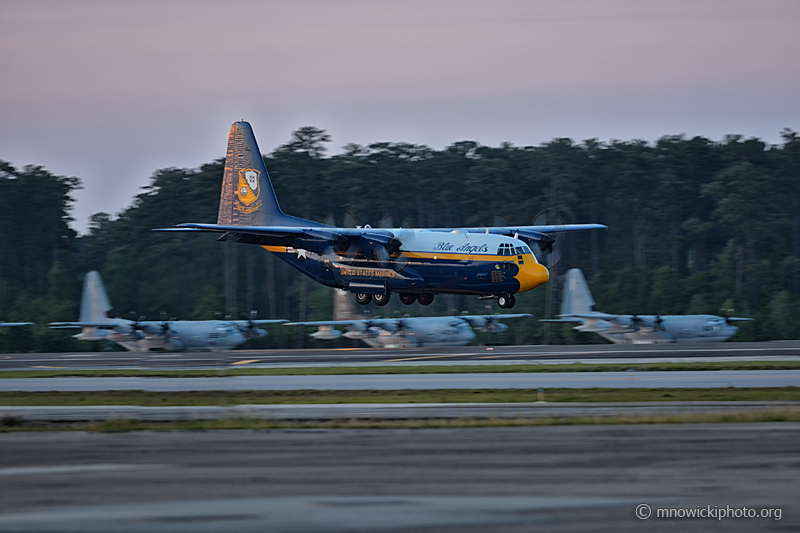 DSC_2347 copy.jpg - C-130T Hercules 164763 "Fat Albert"  (2)