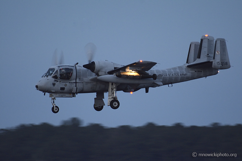 _D74003 copy.jpg - Grumman OV-1D Mohawk C/N 162C, N10VD  (2)