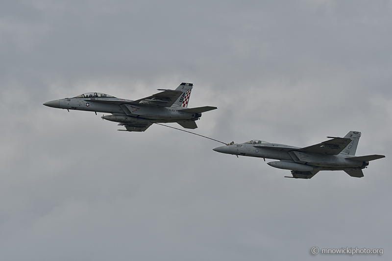 _D515498 copy.jpg - Hornets Flight Refueling Demonstration