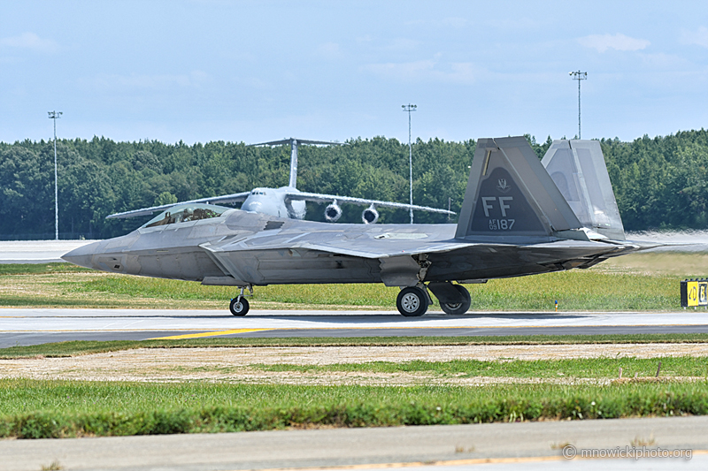 DPI_8442 copy.jpg - F-22 Raptor 09-4187 