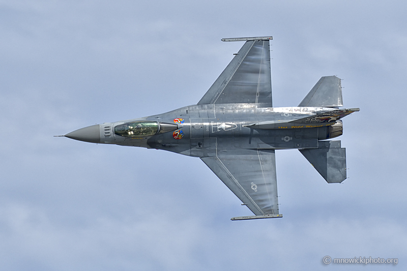 _D513325 copy.jpg - F-16CM Fighting Falcon 92-3920   (4)