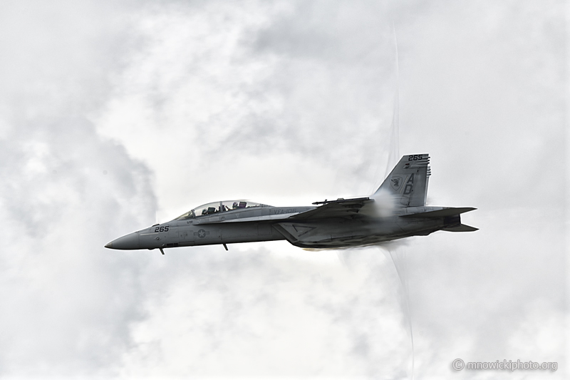 _D852388 copy.jpg - F/A-18F Super Hornet 166622 AD-265 shockwave  (4)