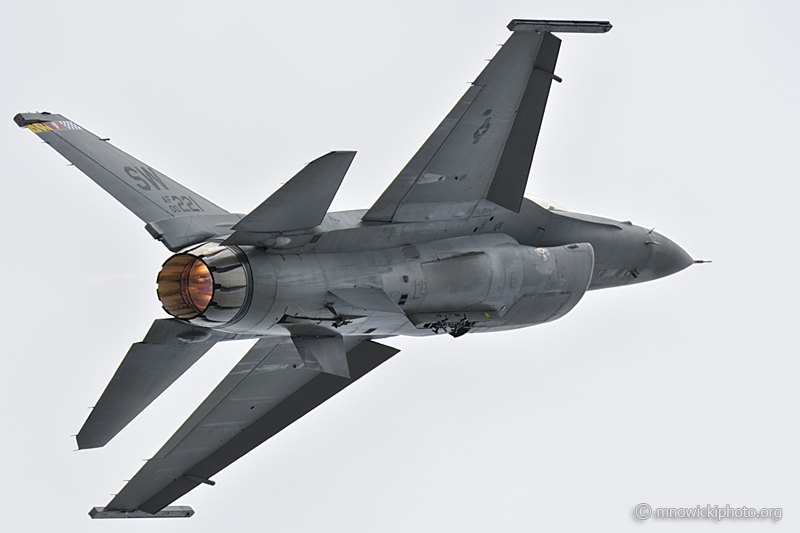 _DPI2325 copy.jpg - F-16CM Fighting Falcon 00-0221  (2)