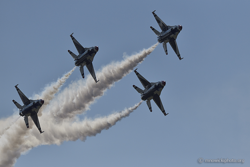 _D856046 copy.jpg - United States Air Force Demo Team "Thunderbirds"