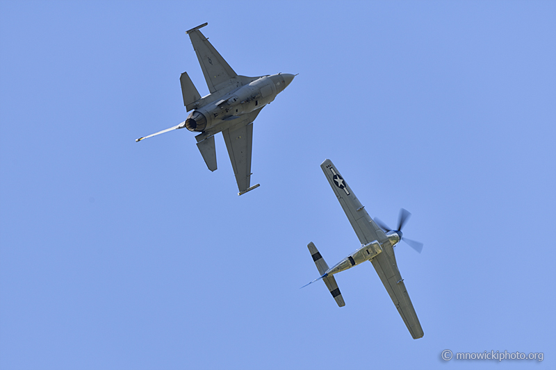 _D859082 copy.jpg - Heritage Flight - F-16 and P-51 Mustang  (2)