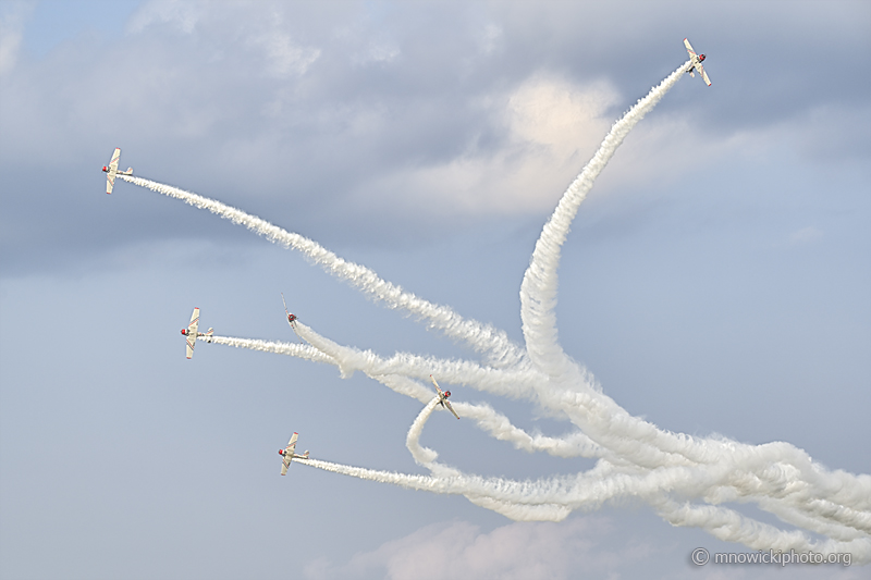 _Z626297 copy.jpg - GEICO Team  Skytypers