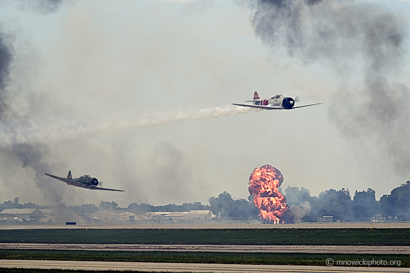 _Z628360_01 copy.jpg - SNJ-6 Texan N9820C    Harvard Mk.IV - Zero replica  N15797