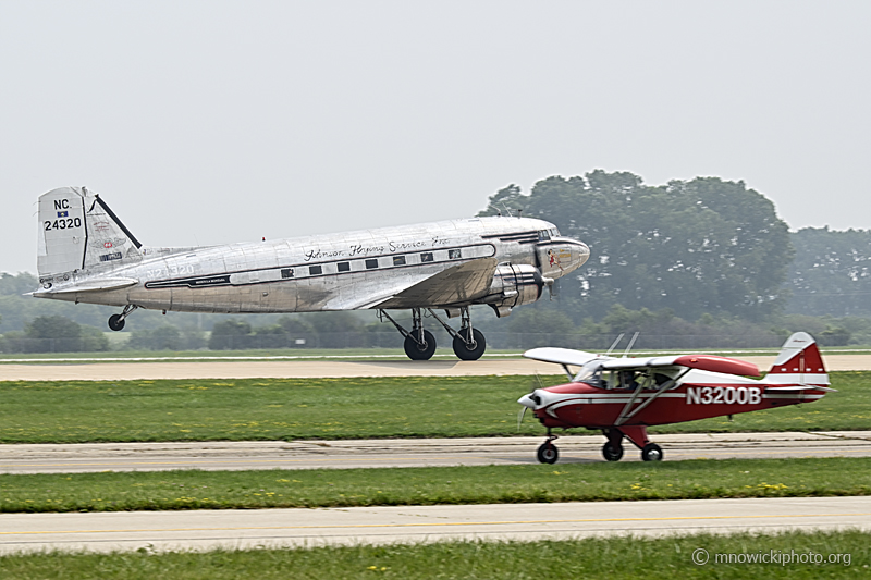 _Z629317 copy.jpg - Douglas DC-3A-S1C3G C/N 20197, N24320