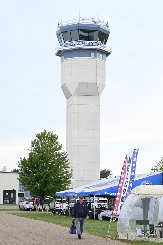 _Z777073 copy.jpg - Oshkosh tower.