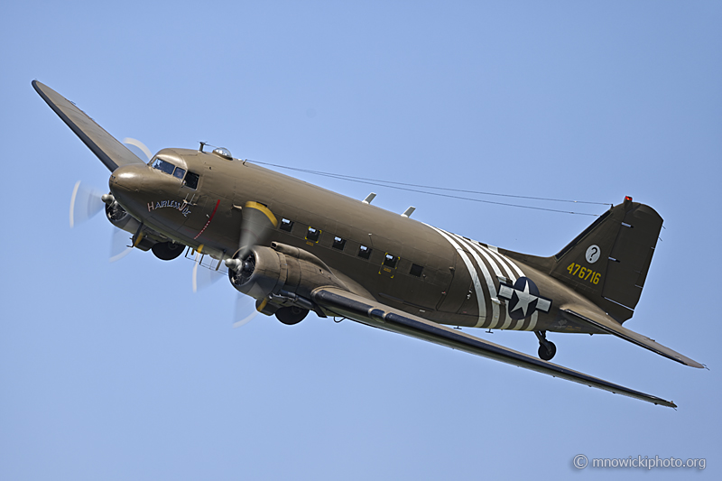 _Z773320 copy.jpg - Douglas DC-3C-S4C4G "Hairless Joe" C/N 33048  N8704  (2)