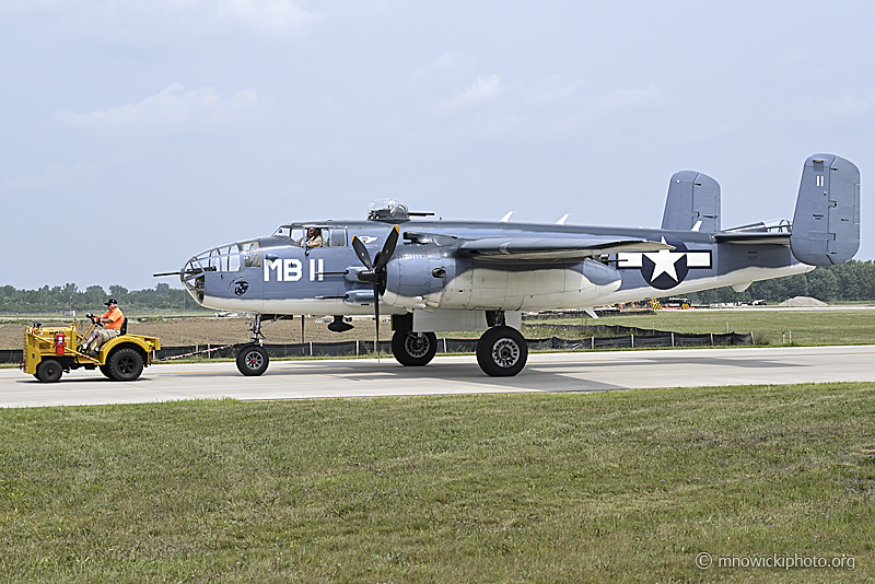 _Z620201 copy.jpg - North American B-25J Mitchell "Semper Fi" C/N 108-34263, N5865V  (2)