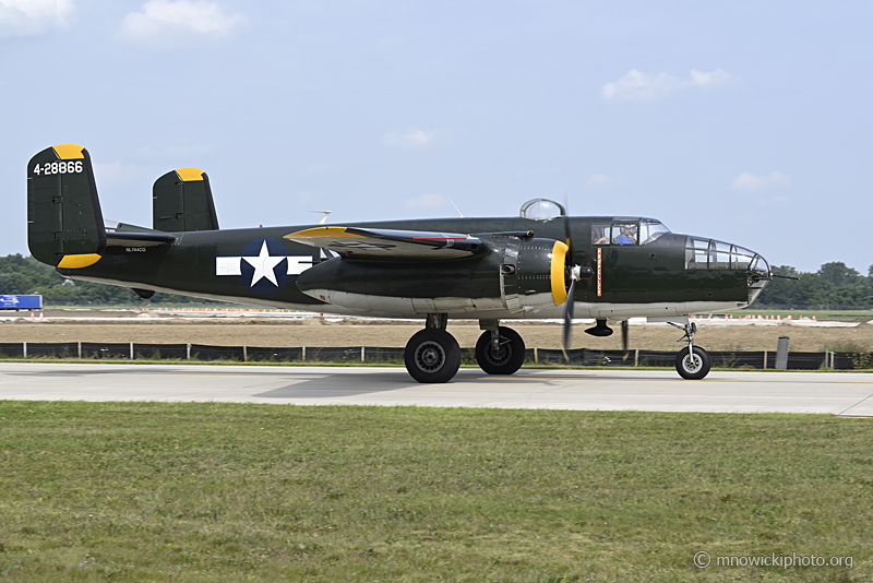 _Z629814 copy.jpg - North American B-25N Mitchell "Champaign Gal" C/N 44-28866, NL744CG  (2)