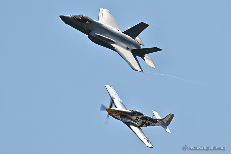 MN9_6574 copy.jpg - F-35A Lightning II 18-5452 & P-51D Mustang NL51HY