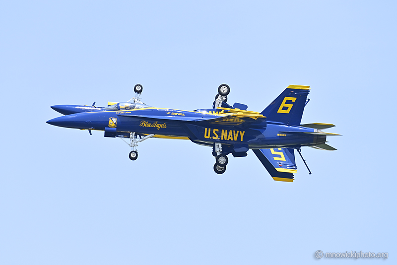 _Z620460 copy.jpg - US Navy Demo Team "Blue Angels"  (5)