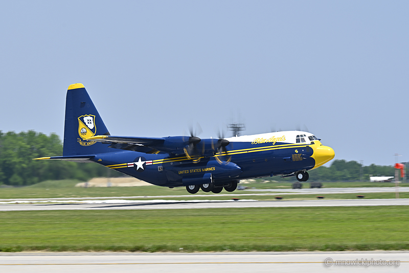 _Z777587_01 copy.jpg - C-130J Hercules 170000 "Fat Albert" from Blue Angels Demo Team 