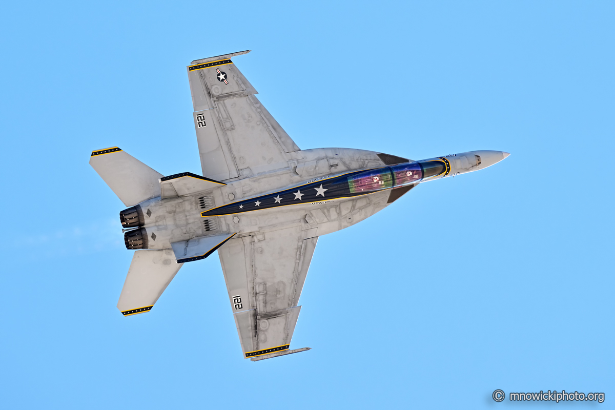 MN9_9364 copy.jpg - F/A-18F Super Hornet 165926 NJ-122  (2)