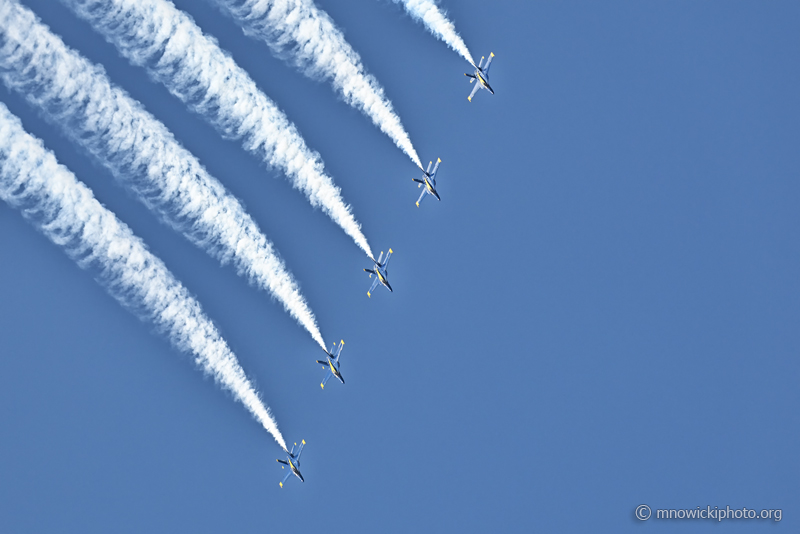 MN9_2516 copy.jpg - Blue Angels  (3)