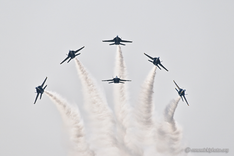 MN9_2683 copy.jpg - Blue Angels  (7)