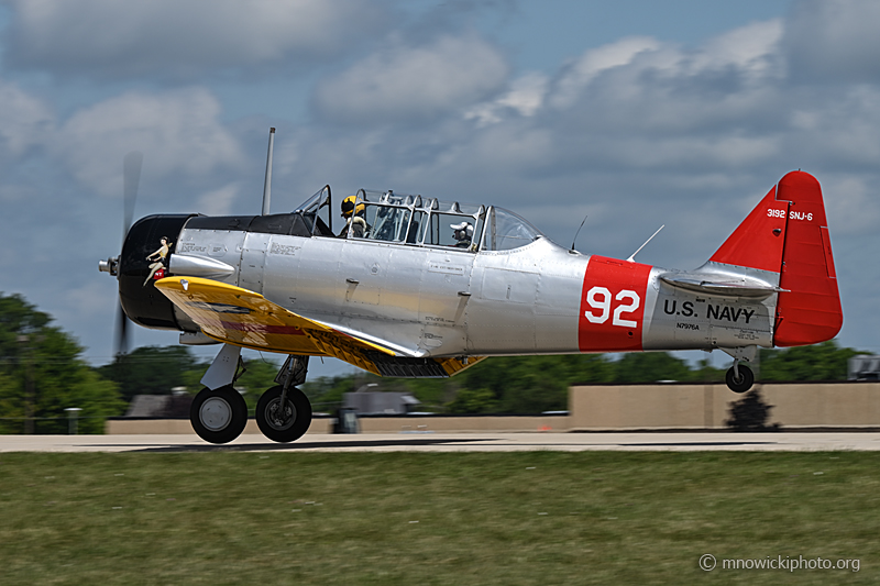 Z62_1698 copy.jpg - North American AT-6F Texan C/N 121-43192, N7976A  (2)