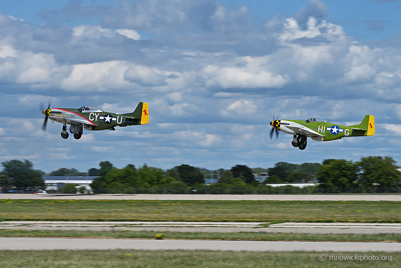 Z77_1886 copy.jpg - North American P-51D Mustang "Gunfighter" C/N 122-39723, N5428V & North American P-51D Mustang C/N 44-74878, N6306T