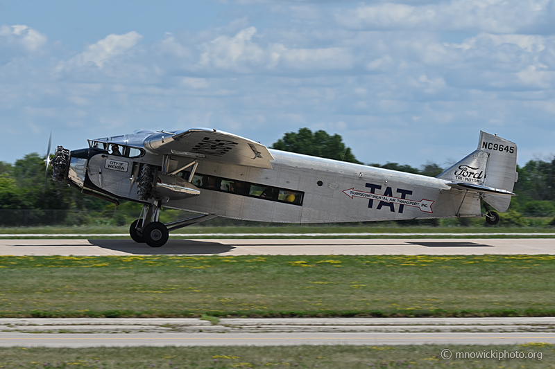 Z77_2284 copy.jpg - Ford 5-AT-B Trimotor C/N 8, NC9645