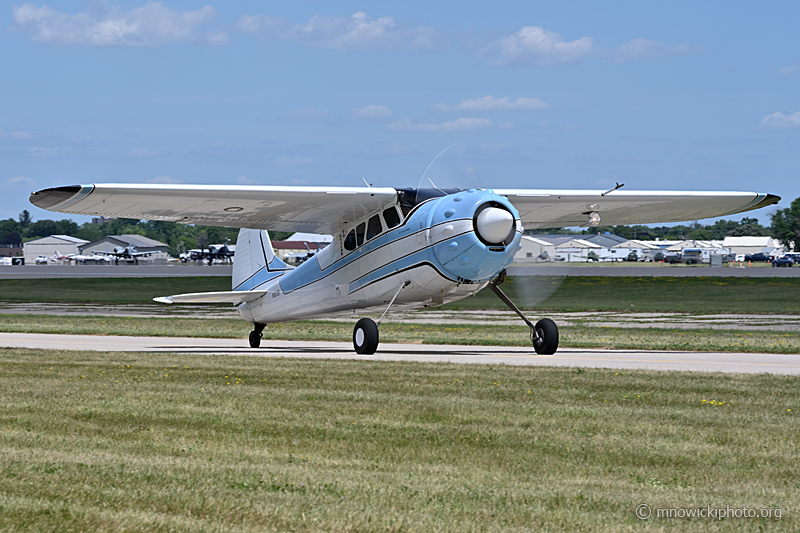 Z77_2295 copy.jpg - Cessna 195B Businessliner C/N 7918, N3035B