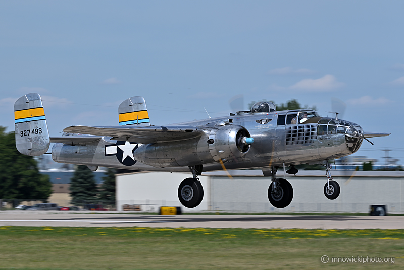 Z77_3085 copy.jpg - North American B-25J Mitchell "Miss Mitchell" C/N 44-29869, N27493  (2)