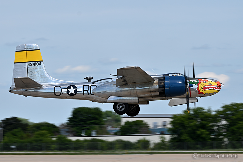 Z77_3119 copy.jpg - Douglas B-26B Invader "Silver Dragon" C/N 44-34104, N99420