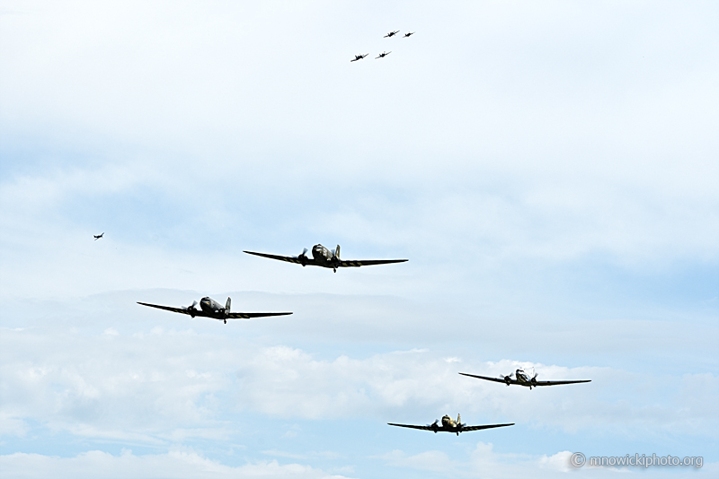 Z77_3159 copy.jpg - DC3's formation