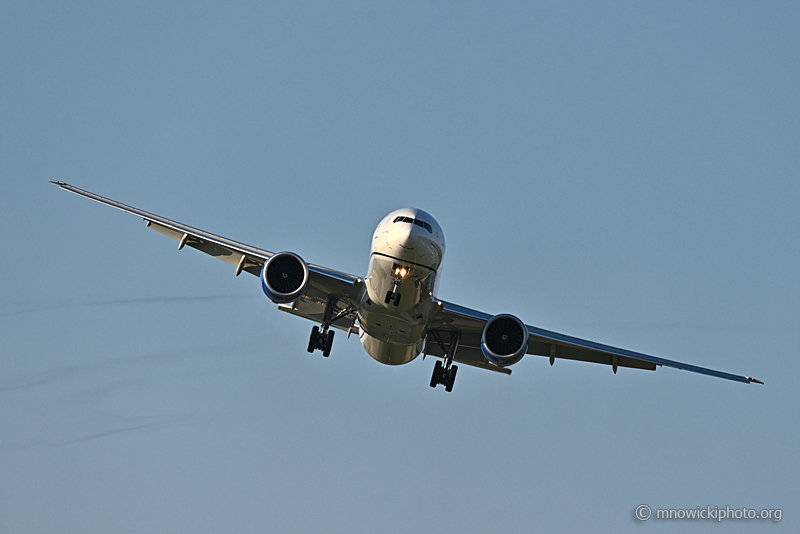 Z77_4004 copy.jpg - Boeing 777-300/ER - United Airlines C/N 66589, N2749U