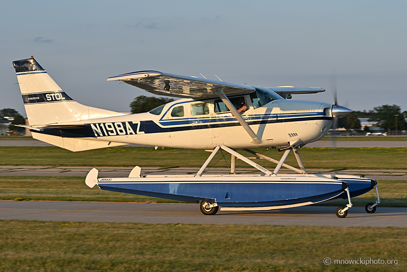 Z77_4437 copy.jpg - Cessna U206G Stationair C/N U20605961, N198AZ