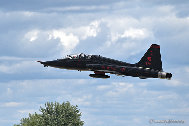 Z77_7801 copy.jpg - T-38A Talon 64-13270  (2)