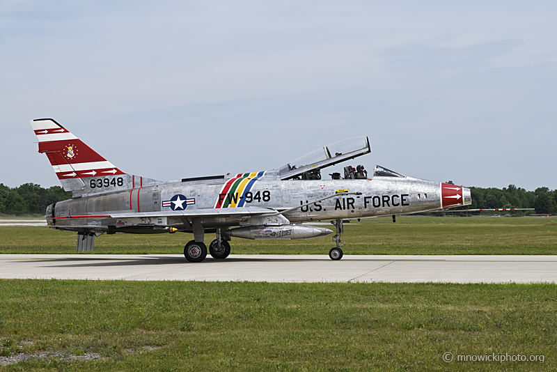 _Z625008 copy.jpg - North American F-100F Super Sabre C/N 243-224, N2011V  (6)