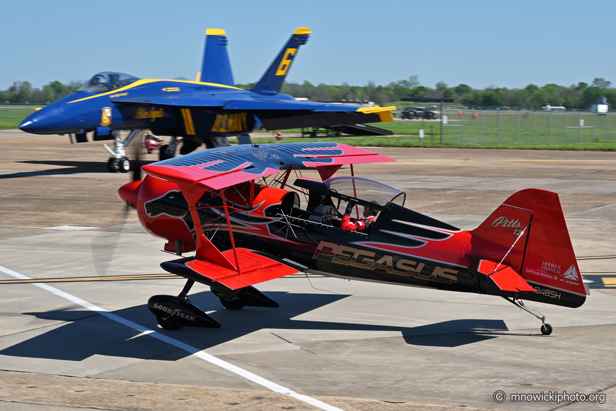 MN6_1411 copy.jpg - Pitts Model 12 C/N 338, N348SH